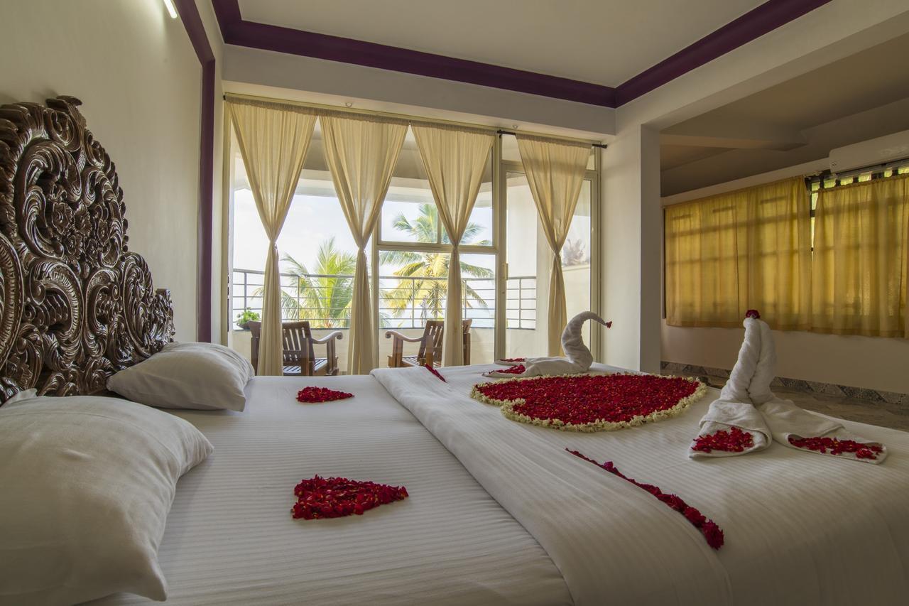 Surya Beach Resort Kovalam Zewnętrze zdjęcie